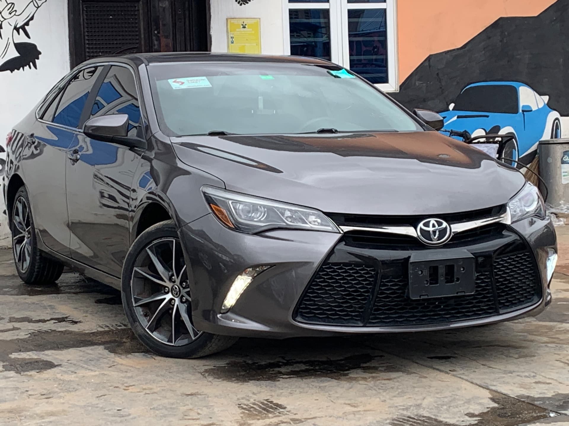 2017 TOYOTA CAMRY XLE