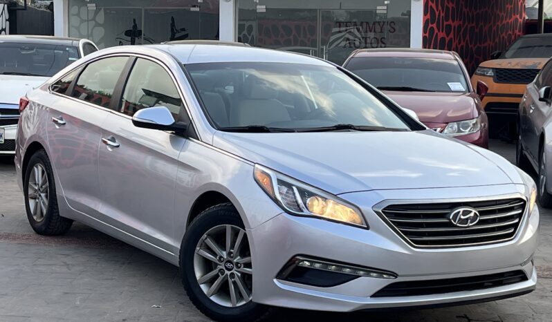 
								Hyundai Sonata 2015 Foreign Used full									